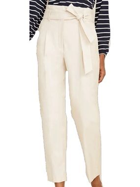 Ann Taylor stone (cream) color paperbag pants size 6 petite